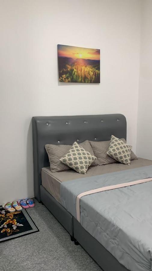 Euc Room Stay Tuaran Екстериор снимка